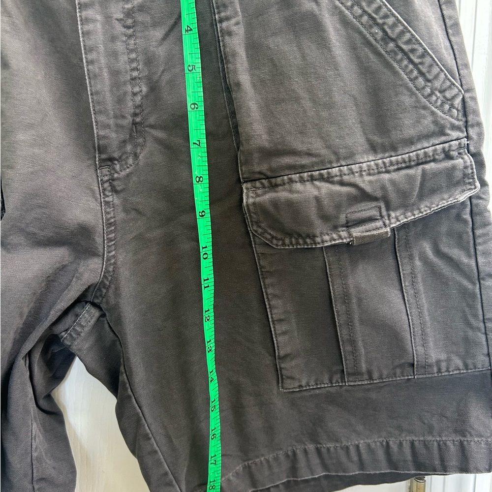 Columbia Men's Cargo Shorts - Dark Gray